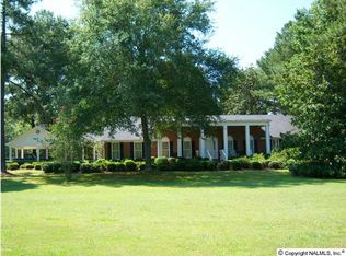 2305 Chapel Hill Rd, Decatur, AL 35603