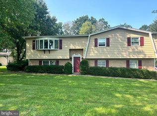 1100 Limekiln Rd, Oley, PA 19518