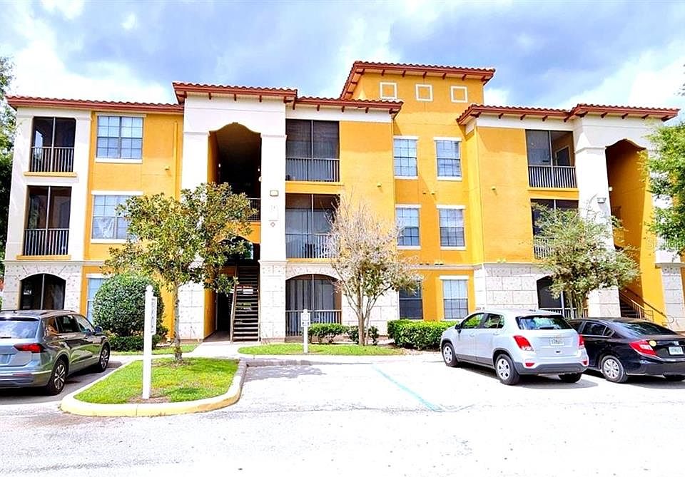 1st image of 6171 Metrowest Blvd Unit 103