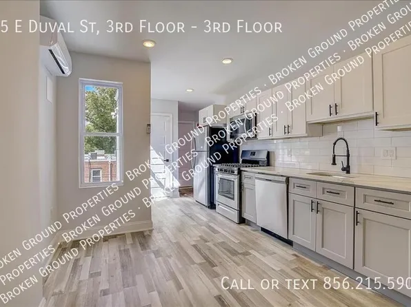 95 E Duval St #3, Philadelphia, PA 19144