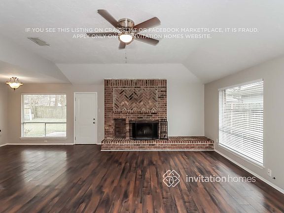 4th image of 2785 Glen Haven Dr
