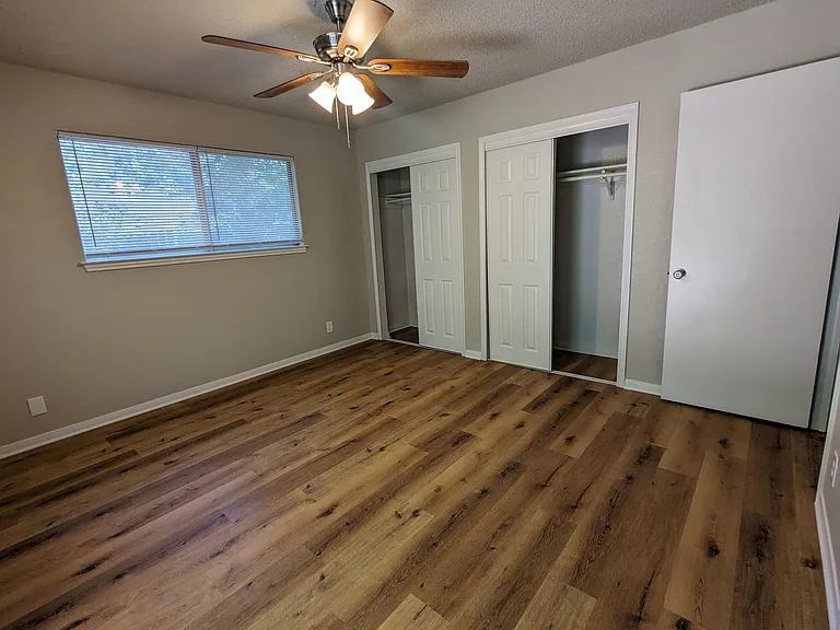 2314 Lazy Ridge Dr — Photo 13