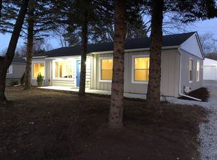 3831 Queensbury Rd, Orion, MI 48359