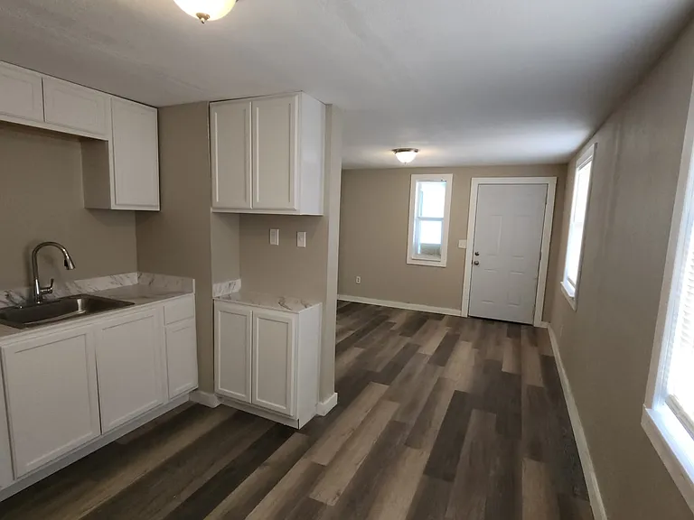 1033 Franklin St #1033 — Photo 8