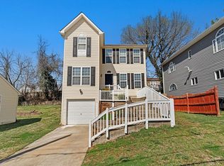 5818 Burgundy St, Capitol Heights, MD
