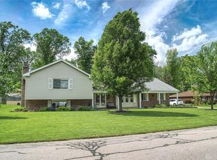 7381 Mohawk Trail Rd, Dayton, OH 45459
