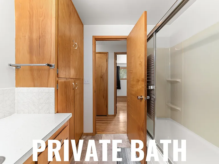 6532 N Drumheller St #3 — Photo 13