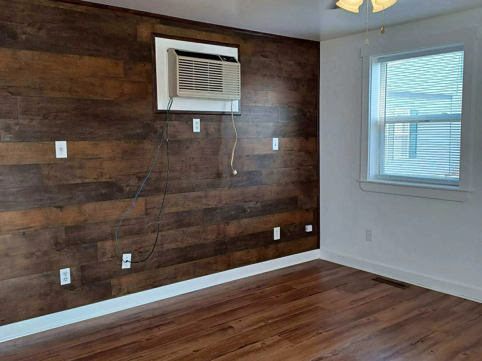 1 bed, 700 sqft, $1,100 — Photo 2