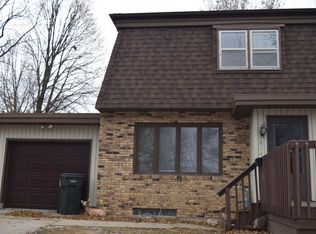 1604 W 6th St, Cedar Falls, IA 50613