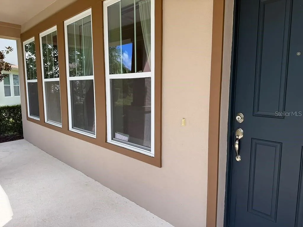 3 bed, 2.5 bath, 2014 sqft, $3,150 — Photo 3