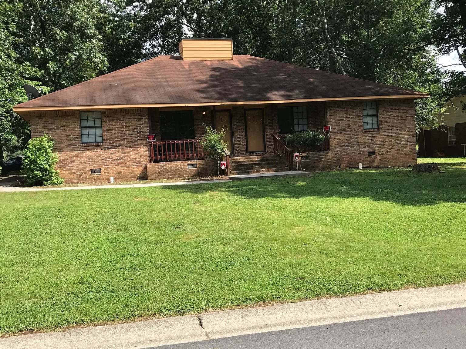 2 bed, 1050 sqft, $1,550 — Photo 1