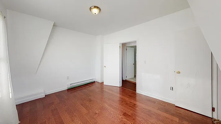 Sold by H.P. Greenfield Real Estate | media 31