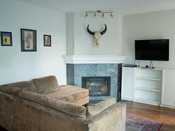3rd image of 4360 Oregon St APT 3