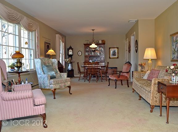 4th image of 719 Kennedy Ct