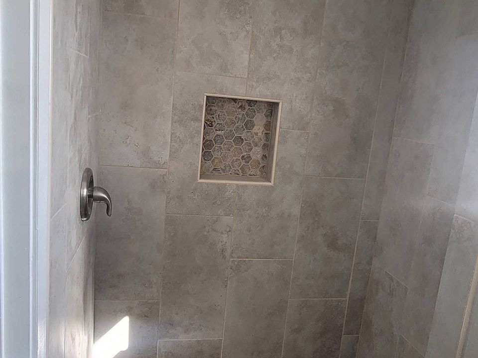 1st image of 8001 Alameda Ave #3