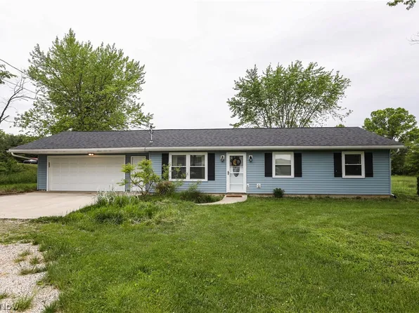 5189 Wayland Rd, Diamond, OH 44412