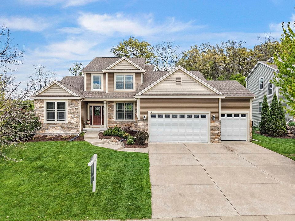 1st image of 2307 Trevor Way