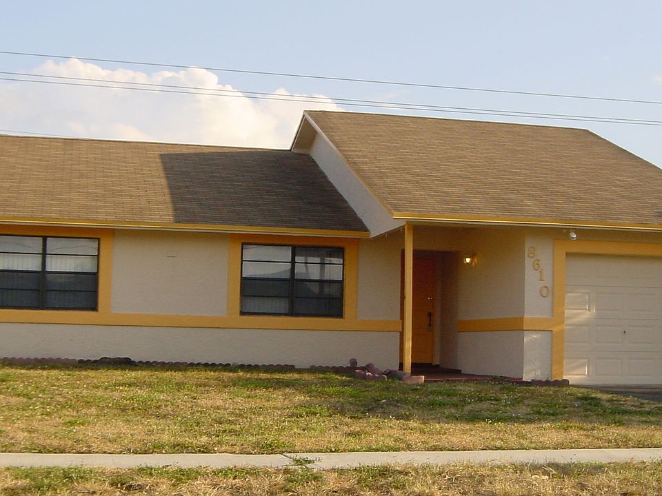 1st image of 8610 NW 44th Ct