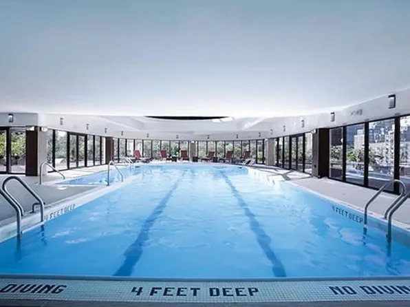 330 East 38th Street image 17 of 26