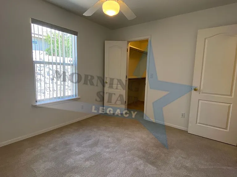 703 City View Dr — Photo 33