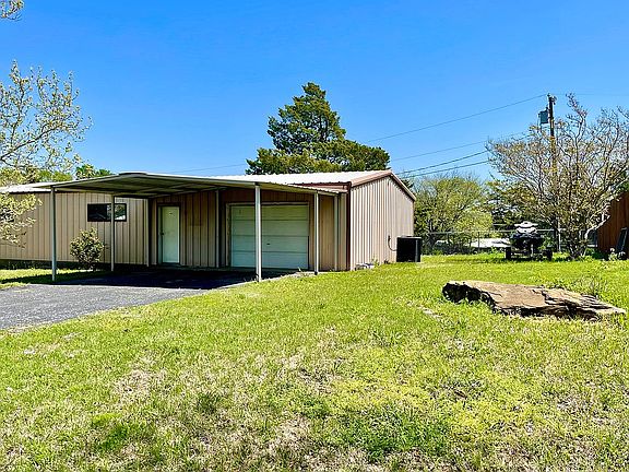 4th image of 485 Quail Creek Cir