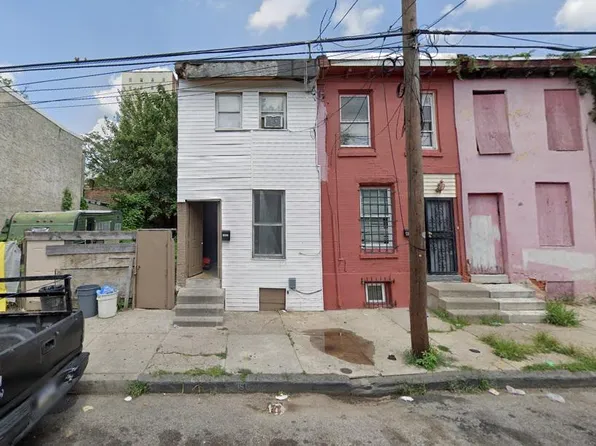 1025 W Arizona St, Philadelphia, PA 19133
