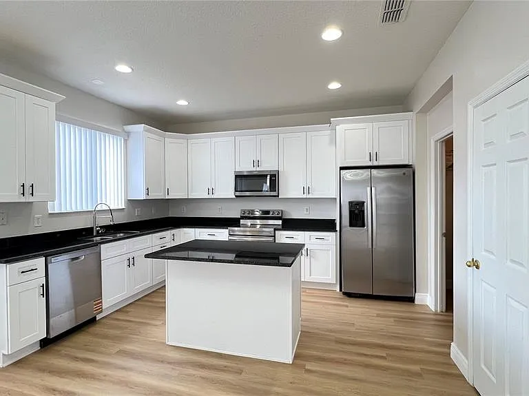 16834 Sunrise Vista Dr — Photo 12