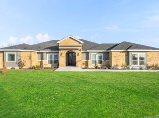 1988 Abbott Rd St, Hedwig, TX 78152