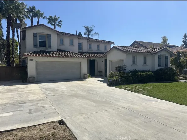 11306 Trailstone Ct, Riverside, CA 92505