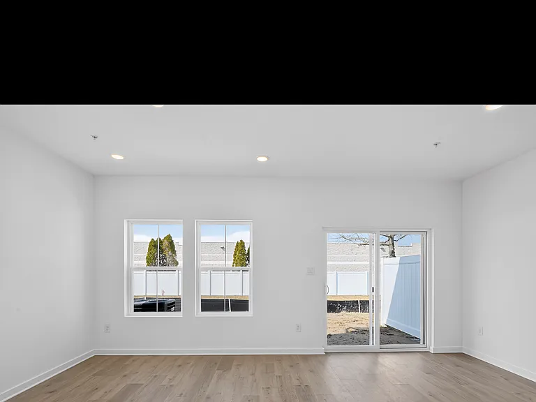 214 Clement Loop — Photo 13
