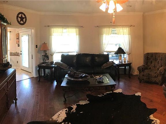 3rd image of 392 County Road 4798