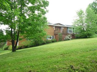 7 Birch Ln, Williamstown, MA 01267