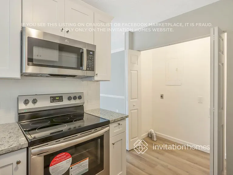 921 Dawn Ct SE — Photo 10