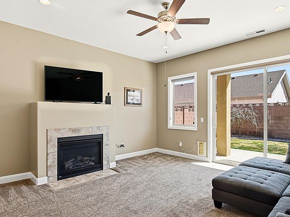 5th image of 2365 W Crescent Heights Dr