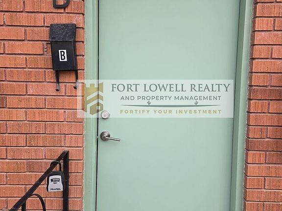 4th image of 1010 N Jones Blvd #1010