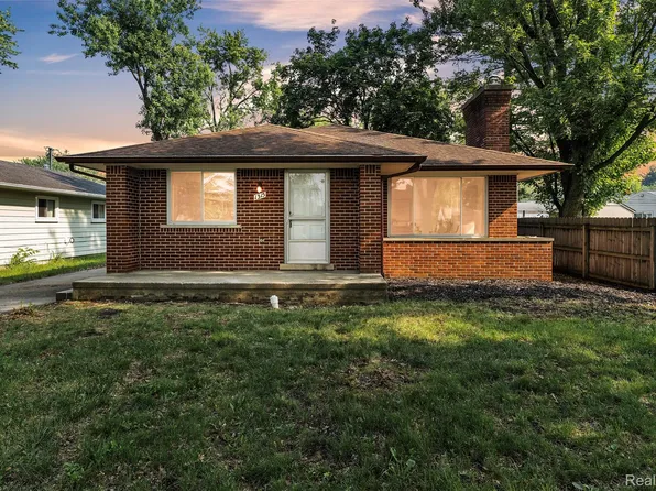 1315 Warner St, Ypsilanti, MI 48197
