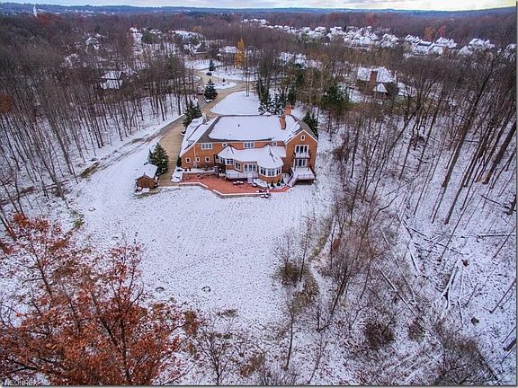 3rd image of 3820 Clay Mountain Dr
