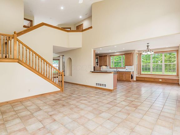 4th image of 3308 Vinton Park Pl