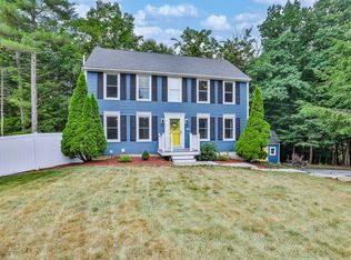 113 Farview Dr, Danville, NH 03819