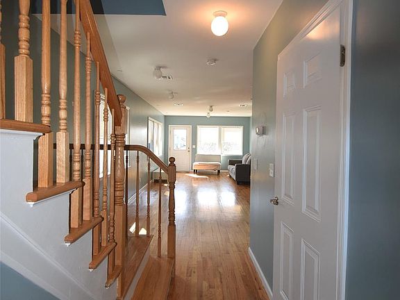 3rd image of 99-63 Lockwood Court