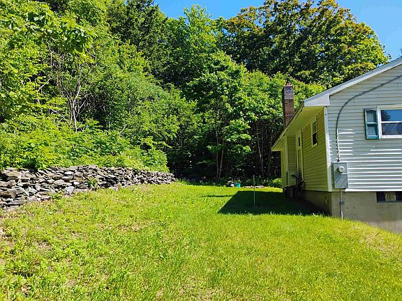 4th image of 2117 Pine Banks Road