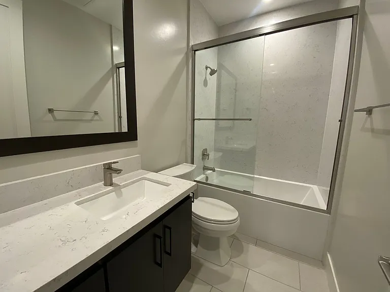 2961 E St #4 — Photo 21
