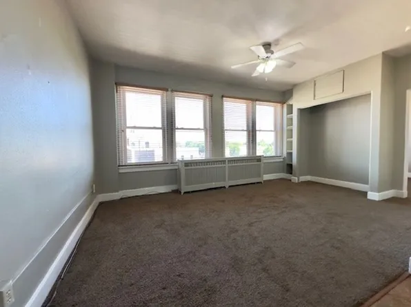 Johnson Block Lofts, 119 E 3rd Ave Unit 306, Mitchell, SD 57301