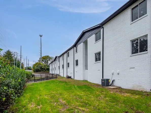 Elmington Park Flats