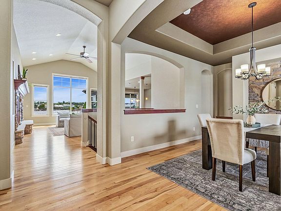 5th image of 1109 Honholtz Dr