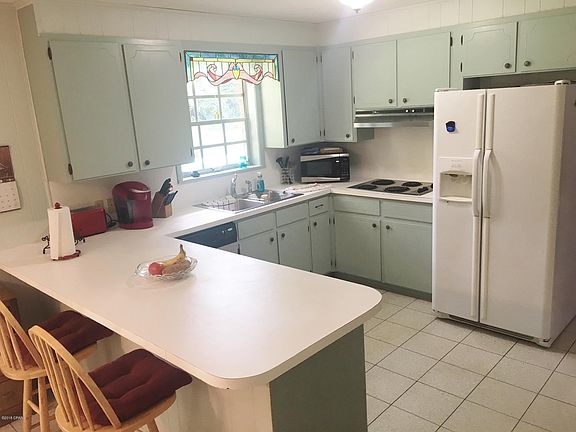3rd image of 4859 Donna Dr