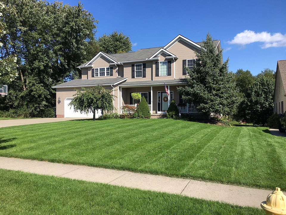 1st image of 449 Rolling Hills Dr