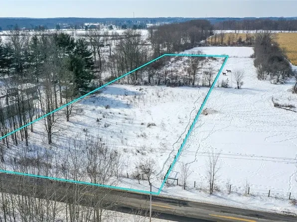 Stanley Rd, Windham, OH 44288