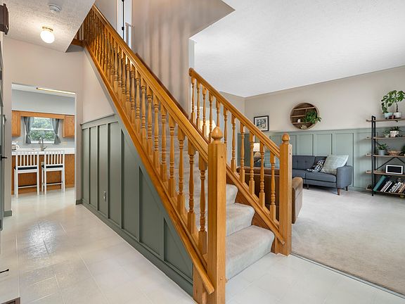 5th image of 5540 Whispering Oak Blvd