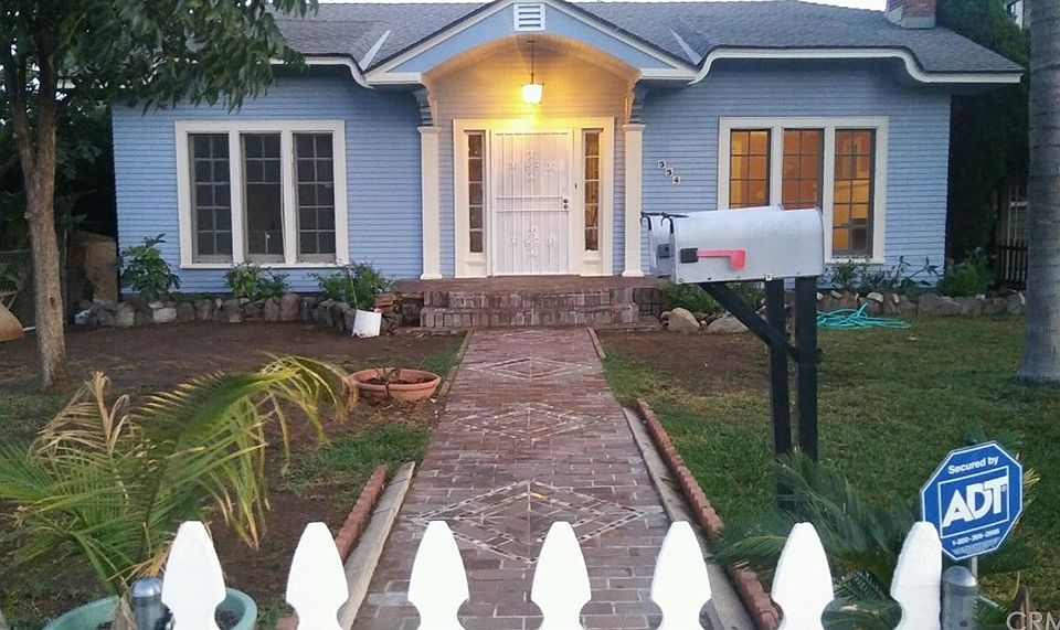 1st image of 554 Lynn Haven Ct